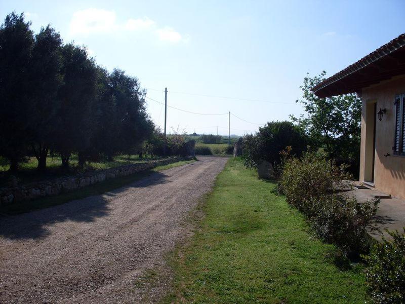Agriturismo Bachile Bertula Villa Riola Sardo Bagian luar foto